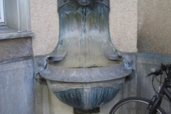 020b