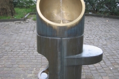1005