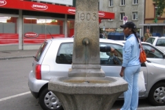 102c